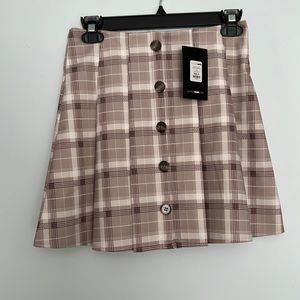 Fashion Nova size Small plaid skirt
